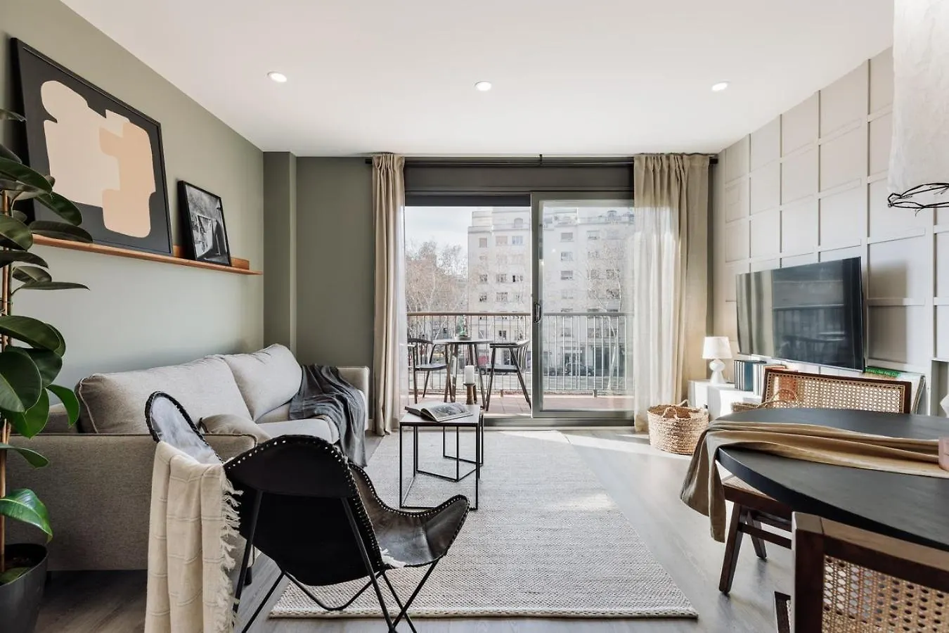 Oreneta - 1 Bedroom And Pool In Les Corts Barcelona